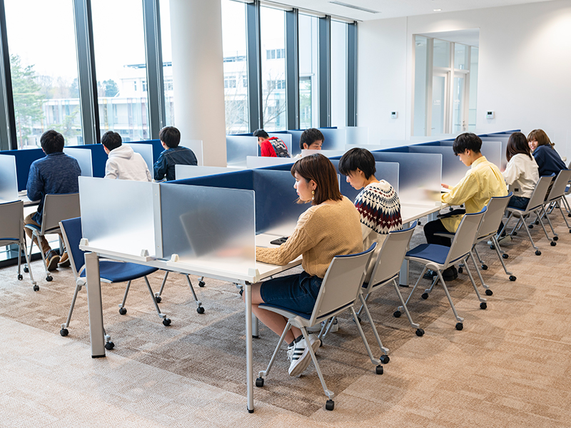 多目的講義棟・2階　個人学習スペース